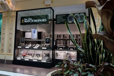 watch repairs manchester trafford centre.